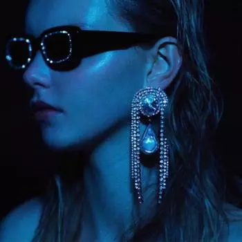 Ретро-вафли в европейском и американском стиле, полукруглые серьги с бахромой, преувеличенный длинный кулон с сверлом, украшение для ушей золотистый