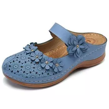 Retro Women s Flip-flops with A One-shoulder Bun and Flowers 35 белый