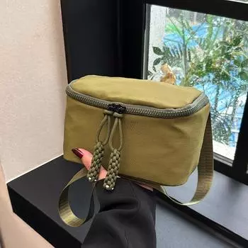 Ретро женская маленькая квадратная сумка 2024 года, новая сумка на осень, женская модная простая сумка-мессенджер, повседневная сумка через плечо для поездок на работу чёрный