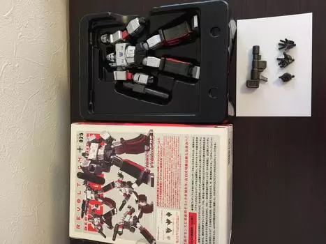 Revoltech Yamaguchi Megatron No.25
