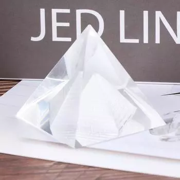Резьба 3D Египет Древнее здание Модель Египетская пирамида Стерео пирамида Декор пирамиды Хрустальная пирамида чистый