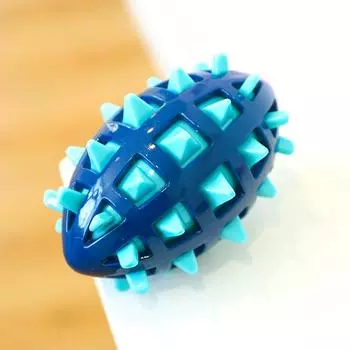 Резиновый жевательный шарик для щенков с пищалкой, почти неразрушимая и прочная жевательная игрушка для домашних животных средних и крупных пород One Size синий