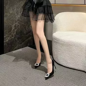Rhinestone pointed French temperament single shoes 2025 new black pure desire high heels women s thin heels commuter women s shoes 34