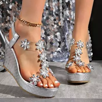 Rhinestone slope heel open-toed Roman sandals women s 2025 summer European and American foreign trade large size platform muffin sandals 35 золотой