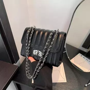 Rhombus embroidery thread small bag women s 2024 new autumn versatile chain messenger bag fashion explosion underarm small square bag чёрный