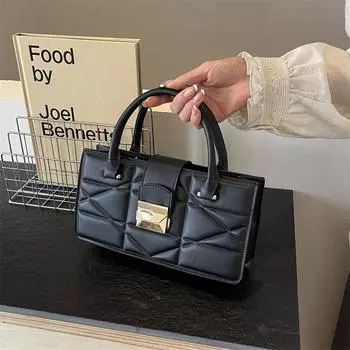 Rhombus portable small square bag women s bag 2024 new fashion shoulder bag texture versatile commuter messenger bag чёрный