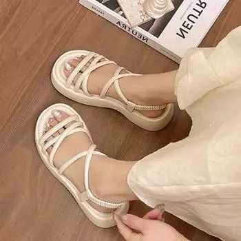 Римские сандалии женская летняя одежда 2025 новые французские черные туфли-муффины с плоской подошвой и юбкой на платформе спортивная пляжная обувь 35