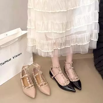 Rivet single shoes women s 2025 spring and summer new patent leather low heel inner heightening strap willow shallow mouth celebrity flats 35 чёрный