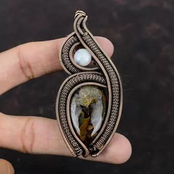 Rock Calci Подвеска Медная проволока Обернутая подвеска Радужный лунный камень Ювелирные изделия из драгоценных камней Элегантный кулон Ручная работа из медной проволоки Ювелирные изделия Подарок для него