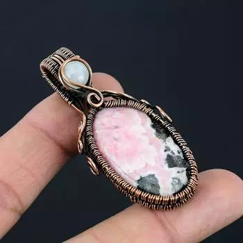 Родохрозит и лунный камень, драгоценный камень, кулон ручной работы из чистой медной проволоки, ювелирное изделие для женщин 2.44 Inches розовый