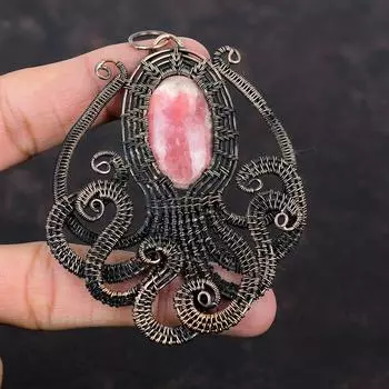 Родохрозитовый кулон, обернутый медной проволокой, родохрозитовый драгоценный камень, ювелирные изделия, ручная работа, осьминог, кулон, медная проволока, ювелирные изделия, подарок для нее