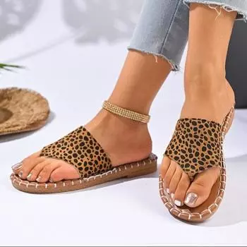 Roman style fashion outer wear summer new cool slippers women s flat bottom soft bottom indoor leopard print sandals women s beach Europe and America 36