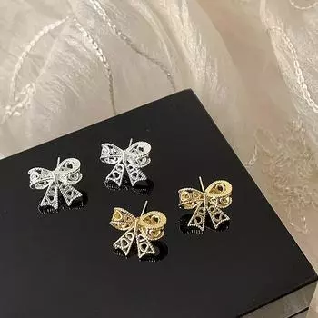 Romantic Empty Bow Stud Earrings Female Design Sense Niche Unique Personality Fashion Temperament Versatile Earrings