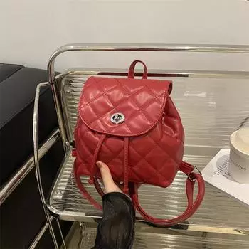 Ромбовидный рюкзак женский 2024 новый модный, легкий и компактный дорожный цепной косой ремень сумка, студенческая сумка для поездок на работу чёрный