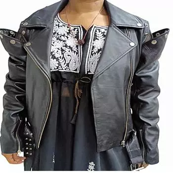 Роскошная байкерская куртка с заниженными плечами по индивидуальному заказу, персонализированные женские кожаные пальто из овечьей кожи, манжеты на молнии, ремешок на ремень, заклепки с заклепками, узкие XS чёрный