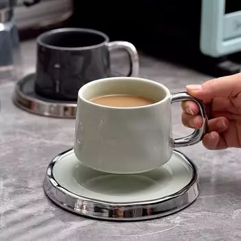 Роскошная кофейная чашка с серебряной оправой, керамический набор для дома, чашка и блюдце для ниши, чашка для воды и блюдце, цветочная чашка. 240ml