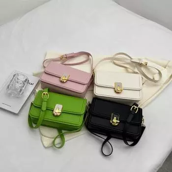 Роскошная сумка Весна Новая пряжка из искусственной кожи Корейская версия Простая модная сумка через плечо для почтальона на одно плечо (20cm<Max Length<30cm)