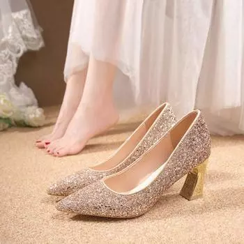 Роскошные белые свадебные туфли с жемчугом и кристаллами, женская обувь 2024 года, летние брендовые дизайнерские туфли-лодочки на высоком каблуке, женские туфли для вечеринок на тонком каблуке 34