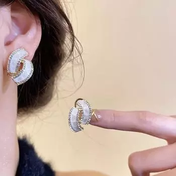 Роскошные кольцевые серьги для женщин, винтажные классические серьги белый