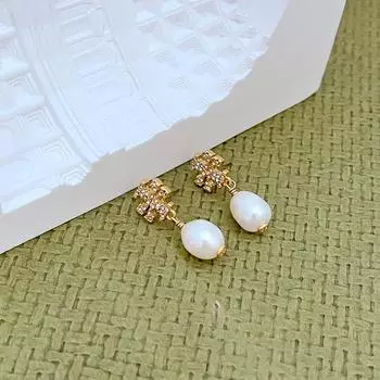 Роскошные минималистичные металлические серьги со стразами и жемчугом золотой