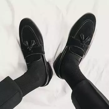 Роскошные мужские кроссовки для ходьбы Брендовые мужские туфли без застежек 2024 Кожаная модная повседневная обувь для мужчин Легкие мужские удобные мокасины 37 чёрный