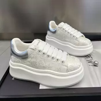 Роскошные новые универсальные кроссовки с вышивкой и принтом 2024 года, женские весенние и осенние дышащие легкие повседневные кроссовки для сноуборда 35 чёрный