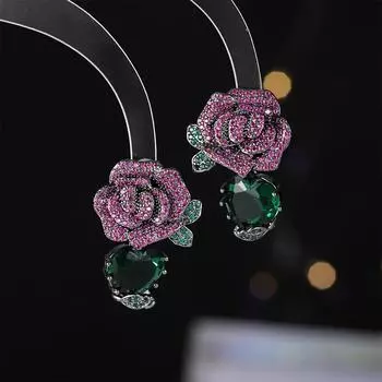 Роскошные серьги-гвоздики Love Camellia с микроинкрустацией из цветного циркония, атмосферная элегантность, объемные серьги-иглы из серебра 925 пробы