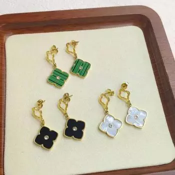 Роскошные серьги из титановой стали с имитацией четырехлистного клевера и белой ракушкой