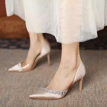 Роскошные шелковые туфли-лодочки со стразами, женские дизайнерские туфли с острым носком, прозрачные сексуальные женские вечерние модельные туфли на шпильке, модные туфли 41 чёрный