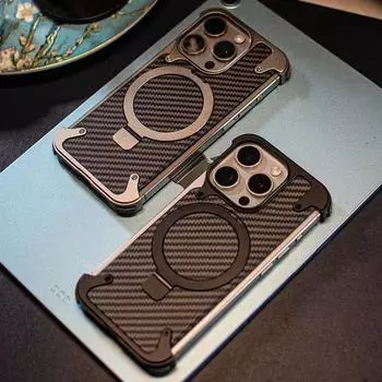 Роскошный чехол-держатель из металлического углеродного волокна с магнитным креплением для iPhone 16, 15, 14 Pro Max, алюминиевый сплав, чехол для телефона Magsafe с функцией беспроводной зарядки For iPhone 16 Pro Max чёрный