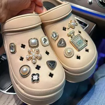 Роскошный дизайнерский брелок для обуви Crocs DIY Baroque Pearl Diamond Shoes Decoration Buckle для Croc Charms Hole Shoes Accessories