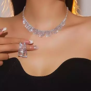 Роскошный комплект из двух блестящих серег с бриллиантами, стильный универсальный комплект из двух серег