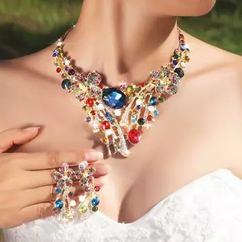 Роскошный комплект из ожерелья и серег из винтажного сплава с кристаллами в виде цветка - идеально подходит для Рождества, свадеб и торжественных мероприятий - синтетические драгоценные камни разноцветный