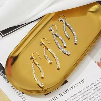 Роскошный кулон с бриллиантами, очаровательные ювелирные изделия, женские серьги с универсальным темпераментом для ночного клуба золотой