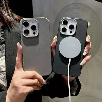 Роскошный однотонный магнитный беспроводной зарядный чехол для iPhone 16 Pro Max 15 Plus 14 Pro 13 12 11 для MagSafe противоударный мягкий матовый чехол для телефона TPU iPhone 16 чёрный