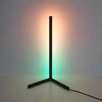 Роскошный современный антикварный металлический штатив с дистанционным управлением, RGB с регулируемой яркостью, изменяемый светодиодный угловой пол White