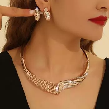 Роскошный винтажный комплект ювелирных изделий для женщин золотой