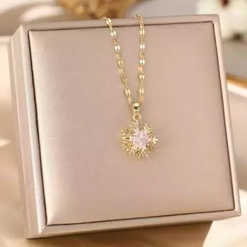 Rotating Snowflake Necklace Female, Trendy Versatile Temperament Inlaid Zircon Pendant Collarbone Chain Neck Chain