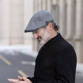 Rough Hemp Grid Retro Duck Tongue Hat Men s Winter Forward Cap Literary Retro Hat European and American Beret M56-58cm тёмно-синий