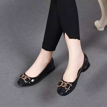 Round head shallow mouth flat bottom women s spring new metal buckle cow patent leather low heel comfortable small single shoes 35