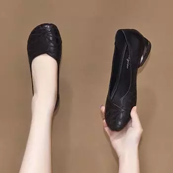 Round head shallow mouth single shoes women s shoes spring and summer new embroidered low heel flat shoes first layer cowhide comfortable 34