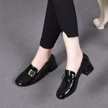 Round head thick heel single shoes spring new embossed cow patent leather square buckle square heel medium heel women s shoes high heel fashion shoes 34