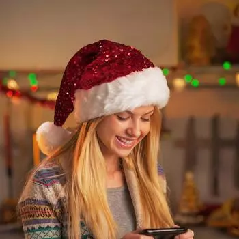 Рождественская атмосфера, красная двухслойная плюшевая шапка с пайетками One Size красный