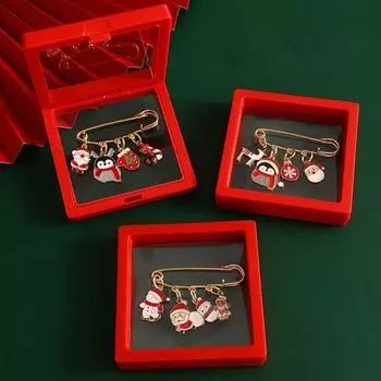 Рождественские броши Мультяшный лось Санта-Клаус Рождественская елка Снеговик Булавки Универсальный Изысканный Корсаж Одежда Аксессуары Подарки A2
