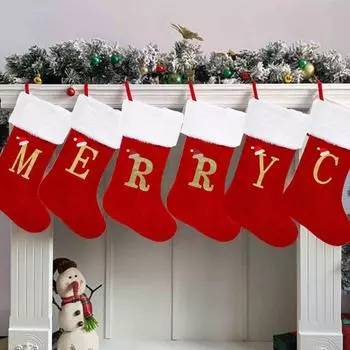 Рождественские носки с буквами Вязаные рождественские носки с вышивкой букв