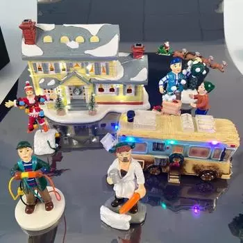 Рождественский светящийся смоляной домик Санта-Клауса, автомобильный домик, сельский праздничный гараж, украшение для рабочего стола, статуэтка, рождественский подарок