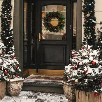 Рождественский венок Yousheng, венок из сосновых иголок, сосновых шишек с красными ягодами, многоразовый сезонный праздничный венок для украшения каминной полки входной двери