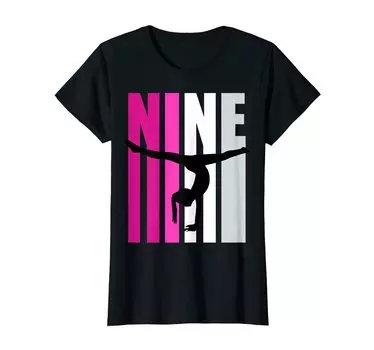 Розовая футболка с надписью «Гимнастика» на 9-й день рождения, опорный прыжок, стойка на руках, перевороты чёрный