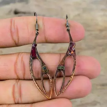 Розовые и зеленые грубые серьги с турмалином, медные серьги, изготовленные гальваническим способом, ювелирные изделия с драгоценными камнями, серьги ручной работы, подарок для мамы, ювелирные изделия, изготовленные гальваническим способом