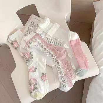 Розовые носки, женские ультратонкие прозрачные летние шелковые носки с кристаллами и цветочной вышивкой в стиле Лолита, милые эластичные нейлоновые длинные носки